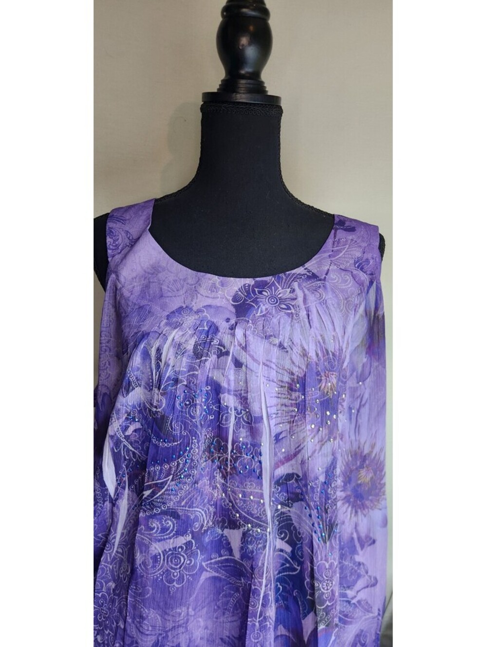 Purple sleeveless floral top